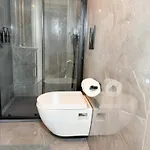 아파트 Flat In