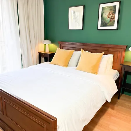 Flat In * 카발라