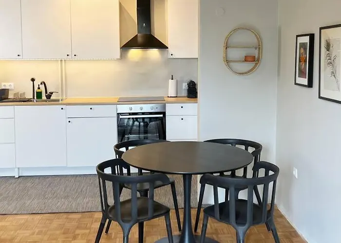 Flat In Appartement